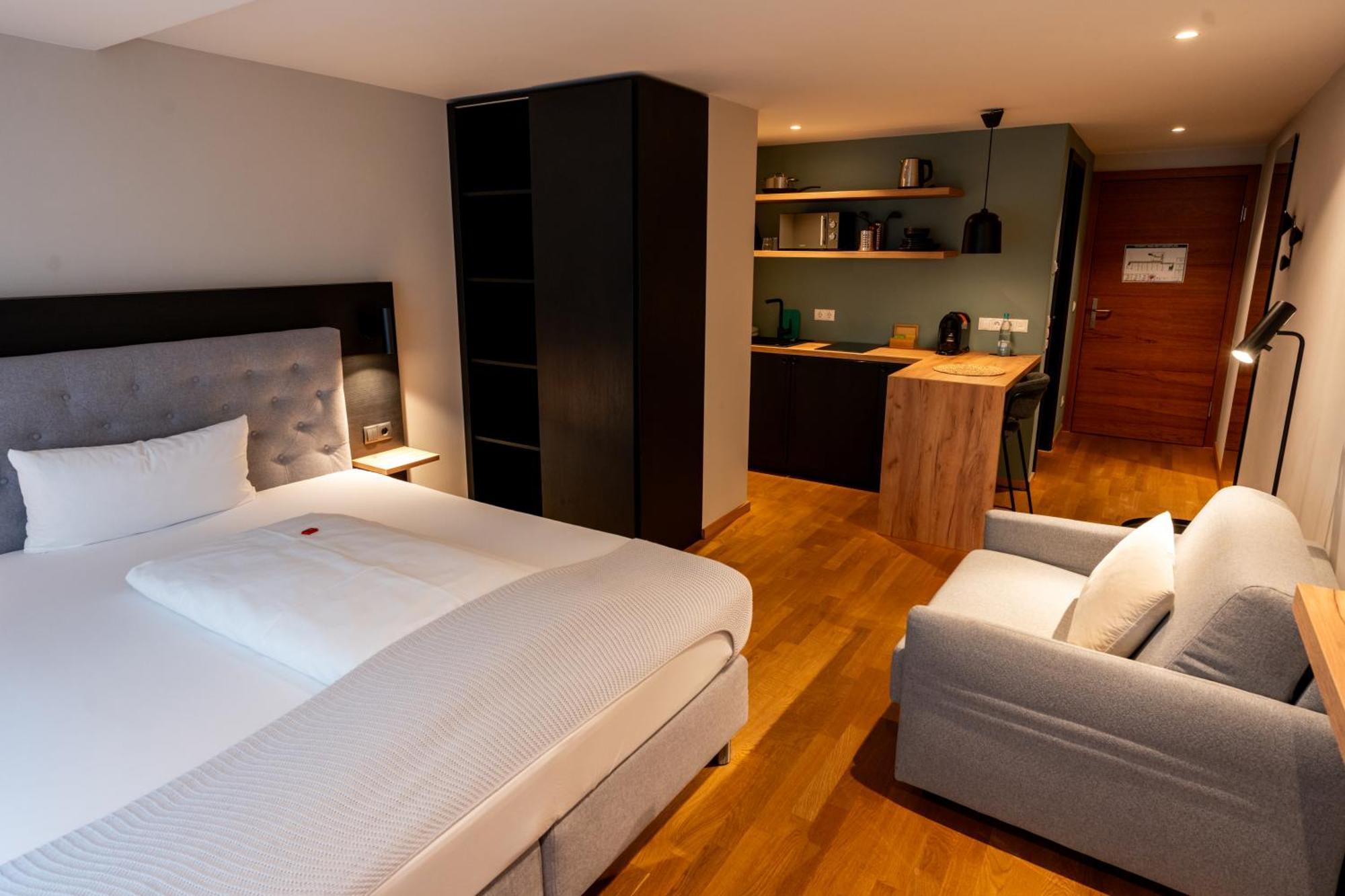 Hotel Restaurant Zum Storchen 3*
